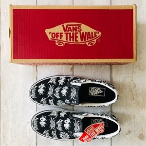 NWT Vans Classic Slip-On Shoe Forgotten Bones